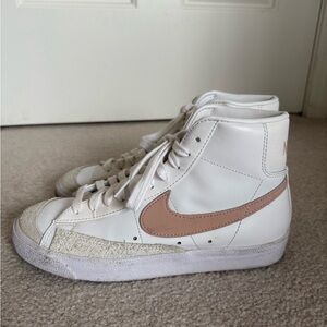 Nike Wmns Blazer Mid '77 White Pink Oxford sz 8